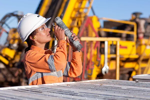 Mujeres-en-mineria-2