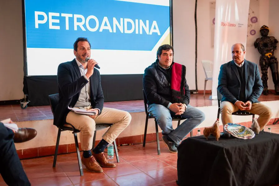 8527-mineria-ponen-en-marcha-una-formacion-para-conductores-de-alta-montania-en-la-puna